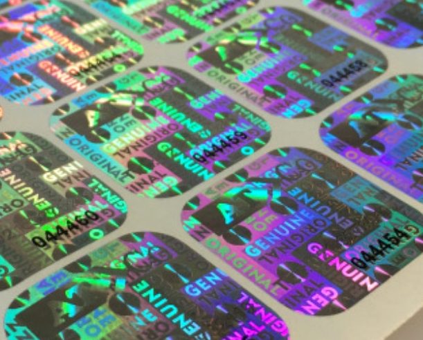 Ologrammi adesivi personalizzati con numero di serie progressivo